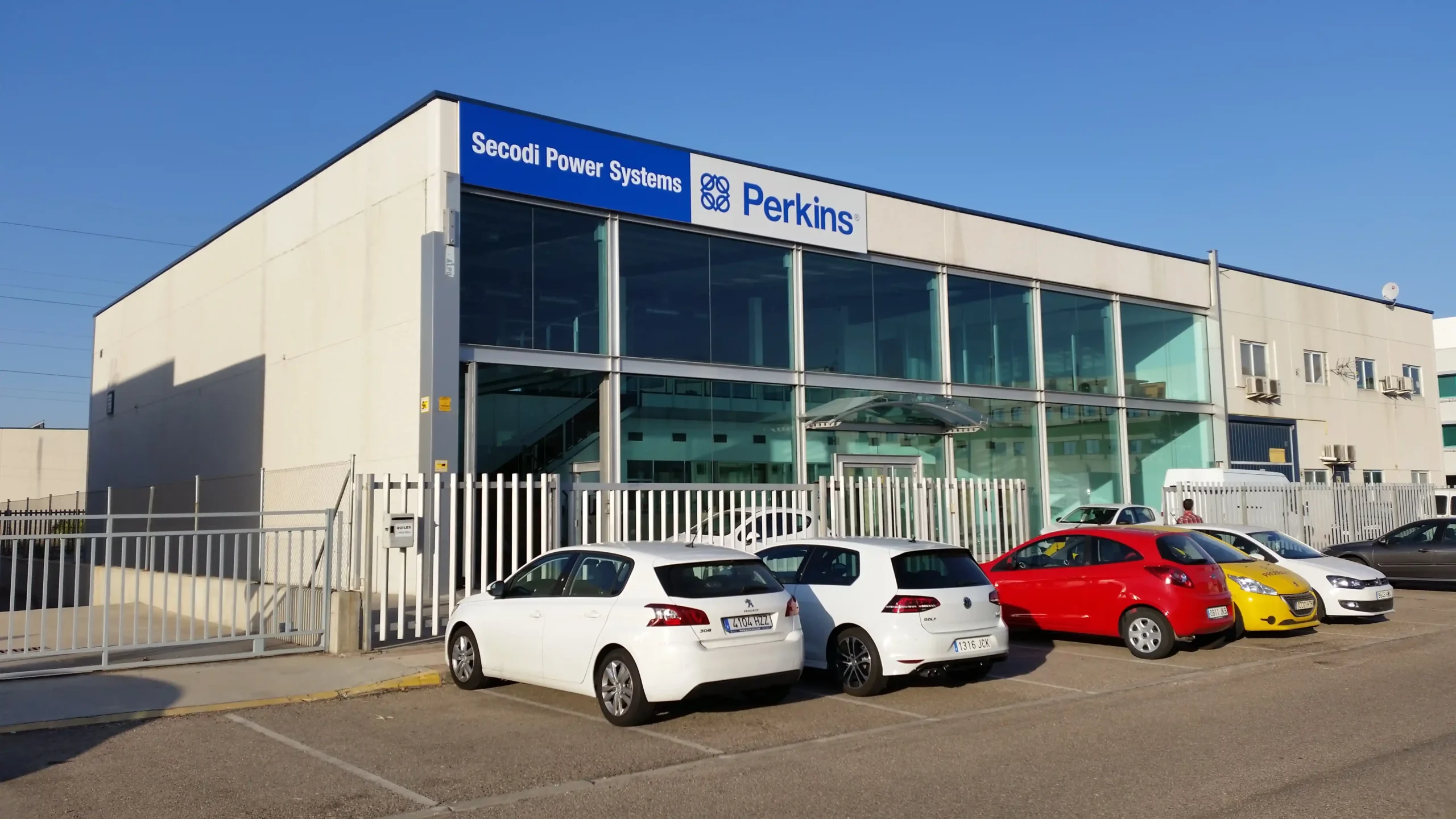 Equipo de Secodi Power Systems, distribuidor oficial Perkins en España